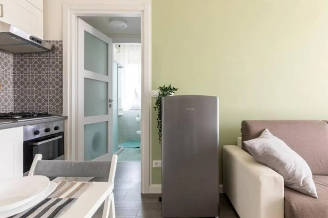 Aruna - Locazione Turistica Apartman Rimini