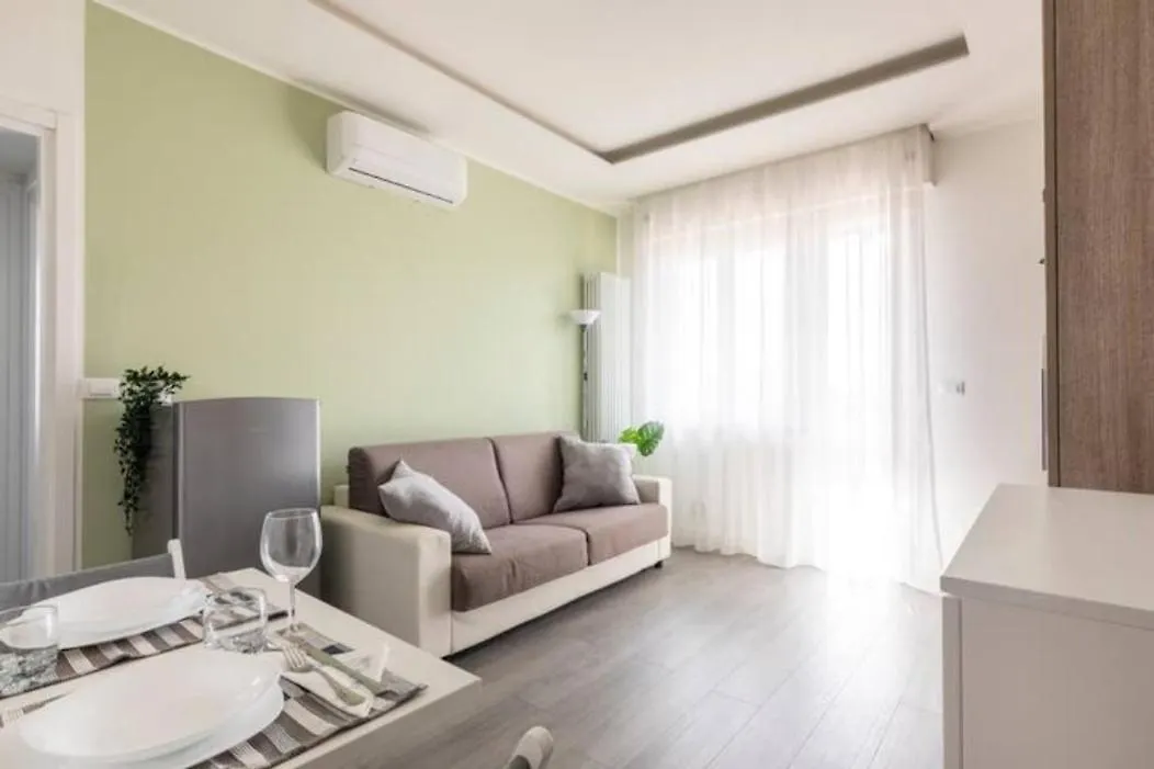 Aruna - Locazione Turistica Apartman Rimini